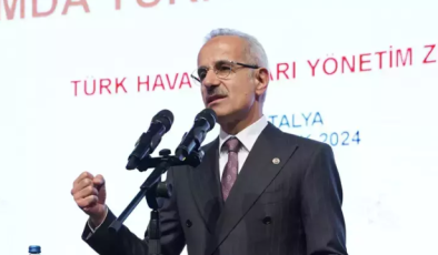 Bakan Uraloğlu: 2023’te Türkiye semalarından 15 saniyede bir uçak geçti