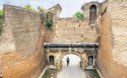 Dört taçlı kent: İznik
