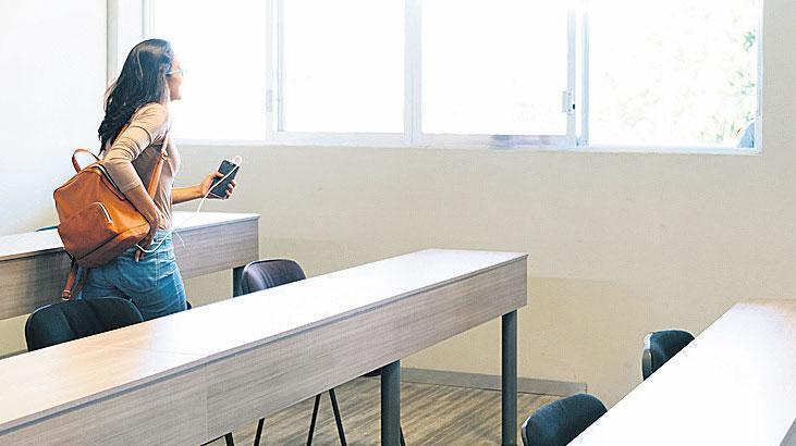 Üniversiteye hiç gitmeden mezun olacaklar