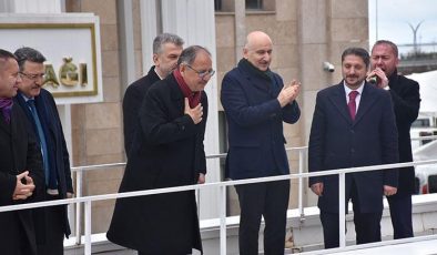 ‘Asrın felaketini asrın dönemi sıfatına döndürdük’