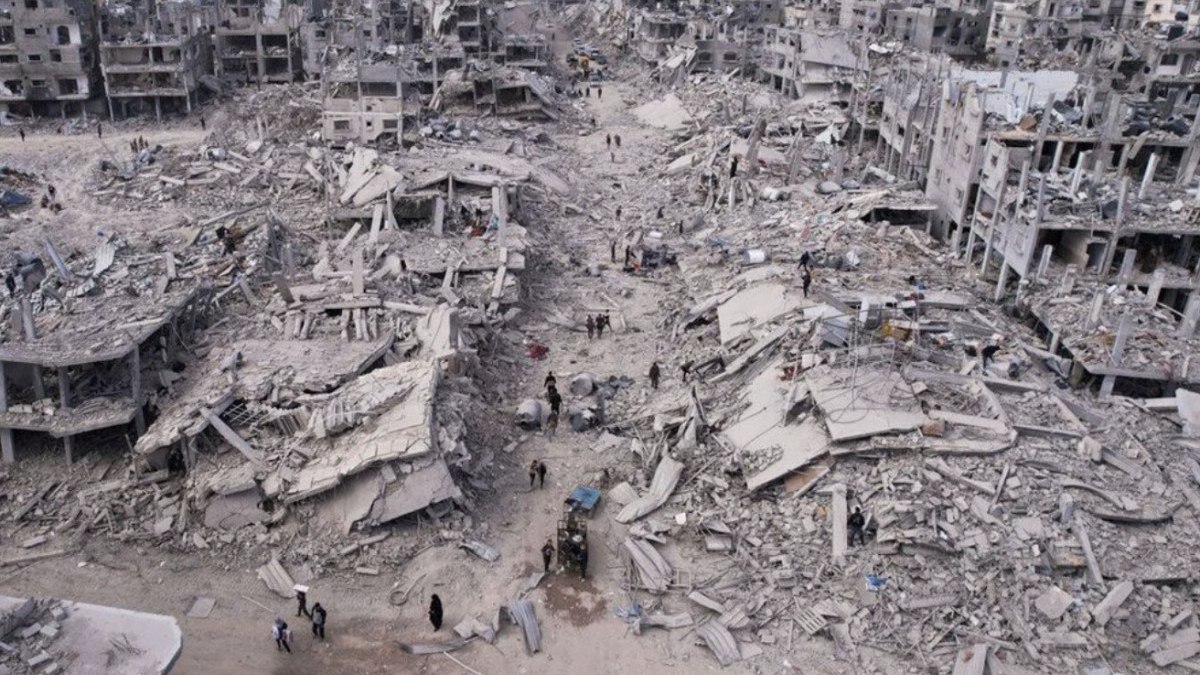 Gazze kayıplarını arıyor: Şehrimi deprem vurmuş gibi